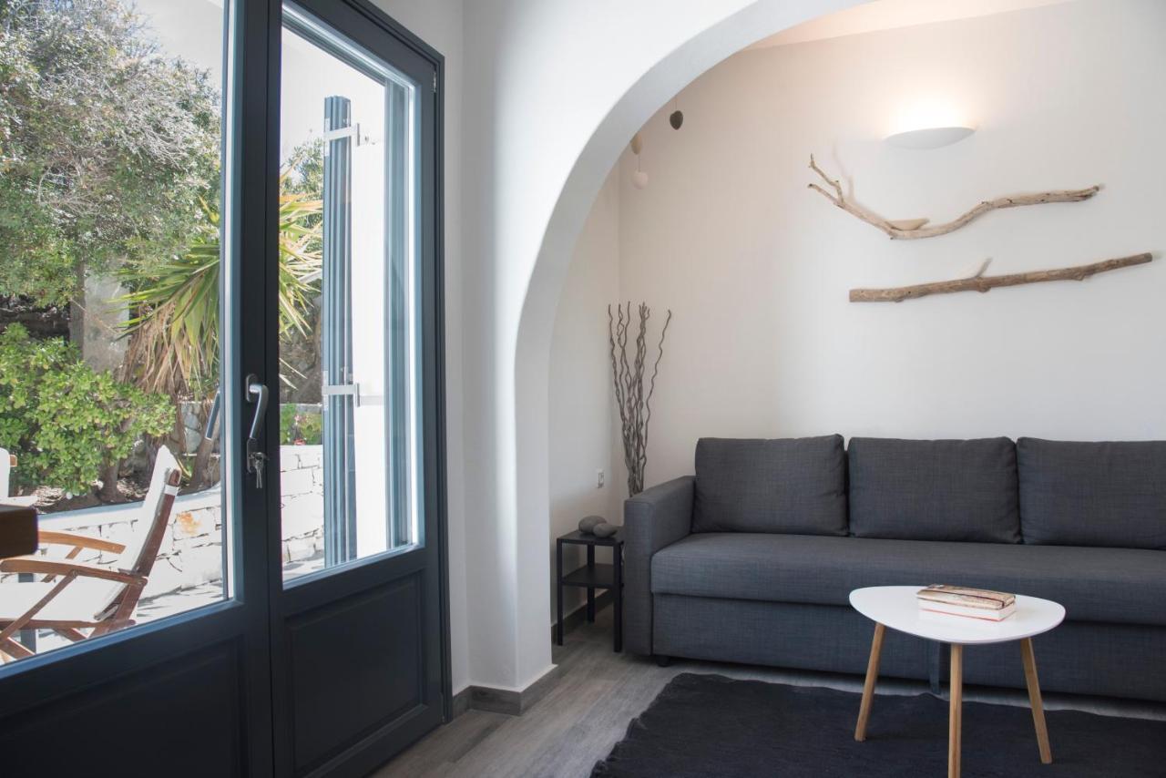 White New 1Bd House With Private Jacuzzi In Isterni Villa Isterni  Buitenkant foto