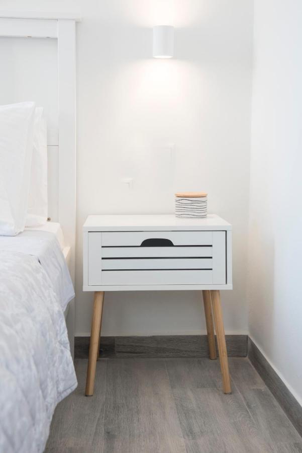White New 1Bd House With Private Jacuzzi In Isterni Villa Isterni  Buitenkant foto